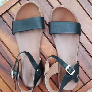 Rock & Candy Women's Cartar Sandals